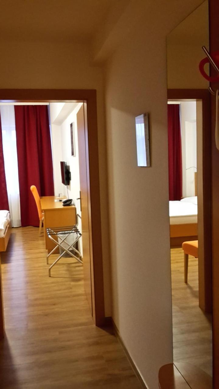 Hotel - Restaurant Martinihof Neudorfl Zewnętrze zdjęcie